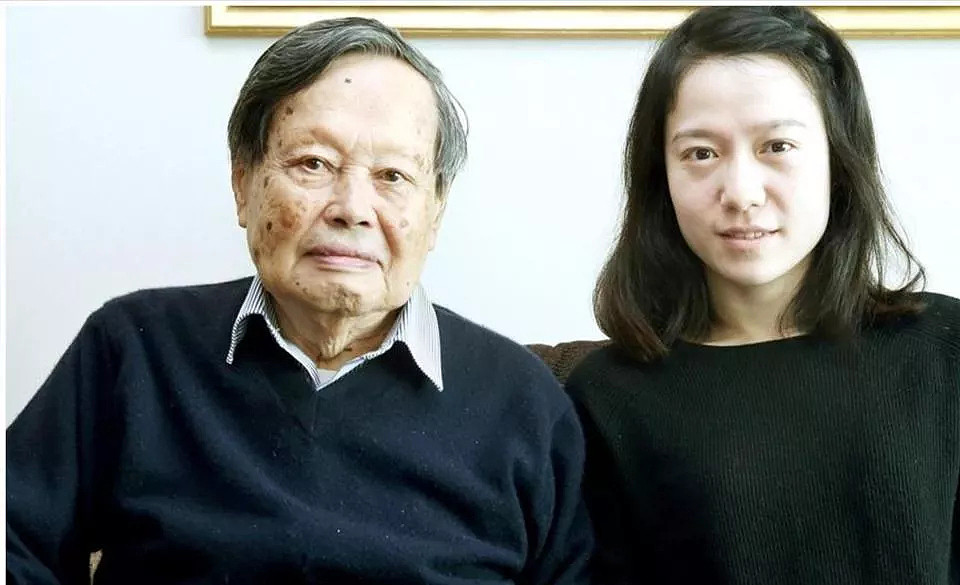 杨振宁走后半年,50岁翁帆喝酒骑马潇洒似少女(组图) - 13