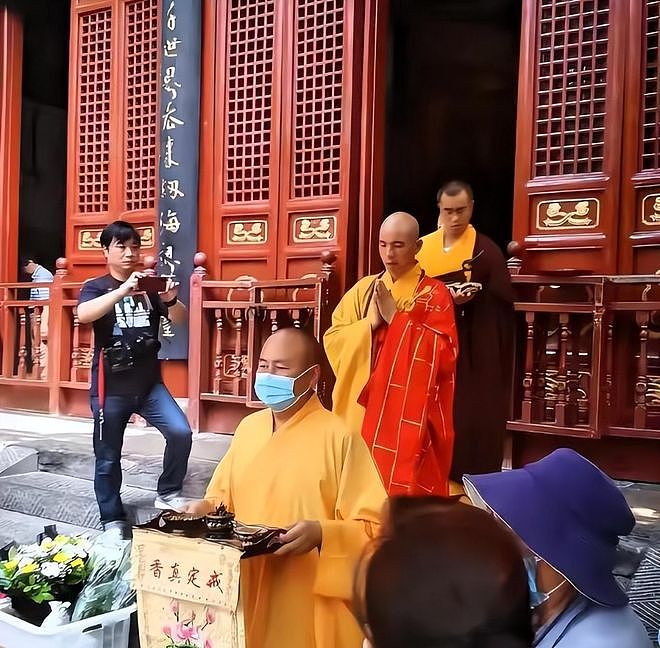 少林新住持10个月砍掉800万元收入,只为恢复佛门清净(组图) - 7