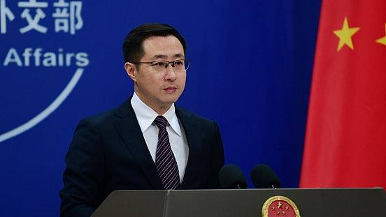 菲律宾称中国制裁不友好,北京:两国关系因菲防长此类人破坏(组图) - 1