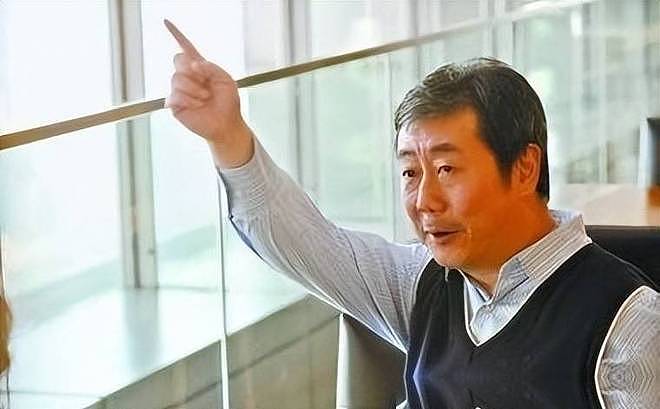私生活混乱,从央视主持到劳改犯,如今靠直播打赏讨生活(组图) - 5