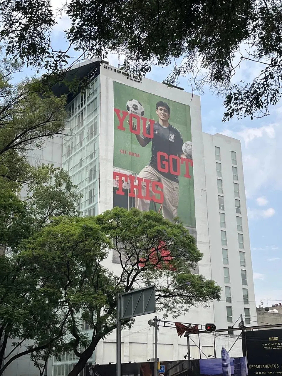 直击世界杯开幕前后的墨西哥城：胜利与抗议交织，本地人五味杂陈（组图） - 4