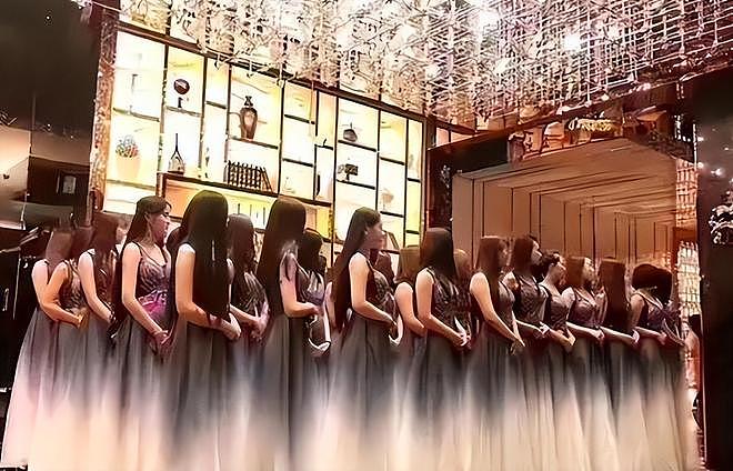 赖昌星的“红楼”有多厉害?官员坦白:享受全套服务,没人能把持 - 8