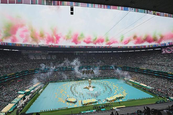 世界杯男模队“消费降级”?法国高定换Nike、德国“务工风”… - 2