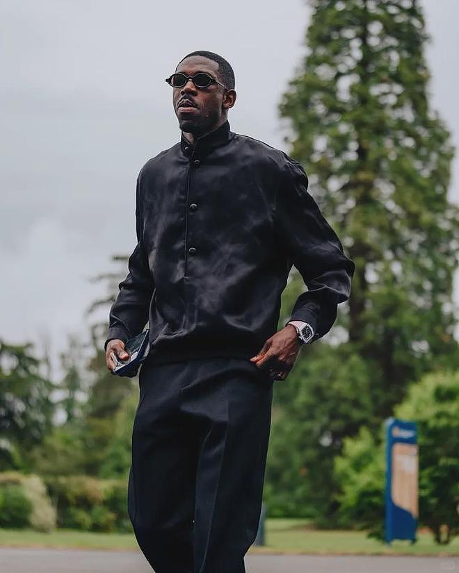世界杯男模队“消费降级”?法国高定换Nike、德国“务工风”… - 34
