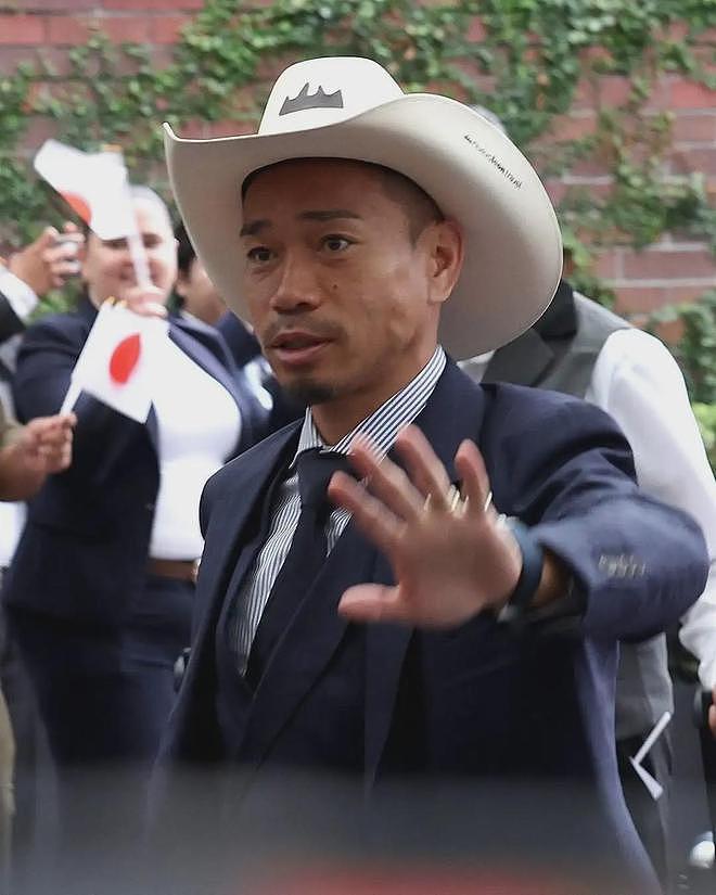 世界杯男模队“消费降级”?法国高定换Nike、德国“务工风”… - 68