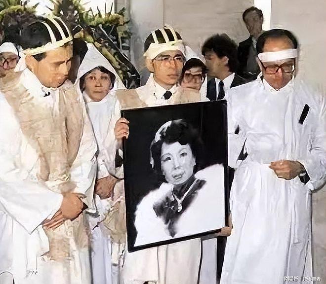 演都不演了?泰国长公主去世仅1天,死因被扒,李嘉诚意外被牵连 - 17