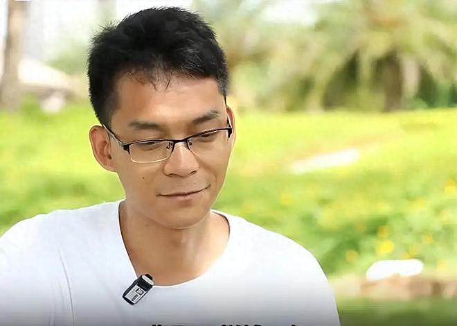 参加16次高考赚30万？唐尚珺再陷争议，私生活被扒（组图） - 1