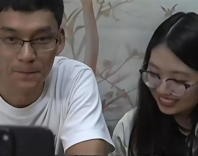 参加16次高考赚30万？唐尚珺再陷争议，私生活被扒（组图） - 14