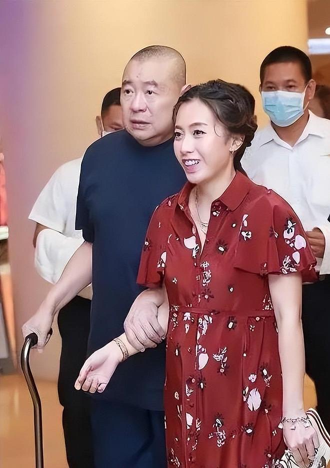 移民英国真相大白后,刘銮雄近况曝光,难怪甘比要抛头露面当网红 - 10