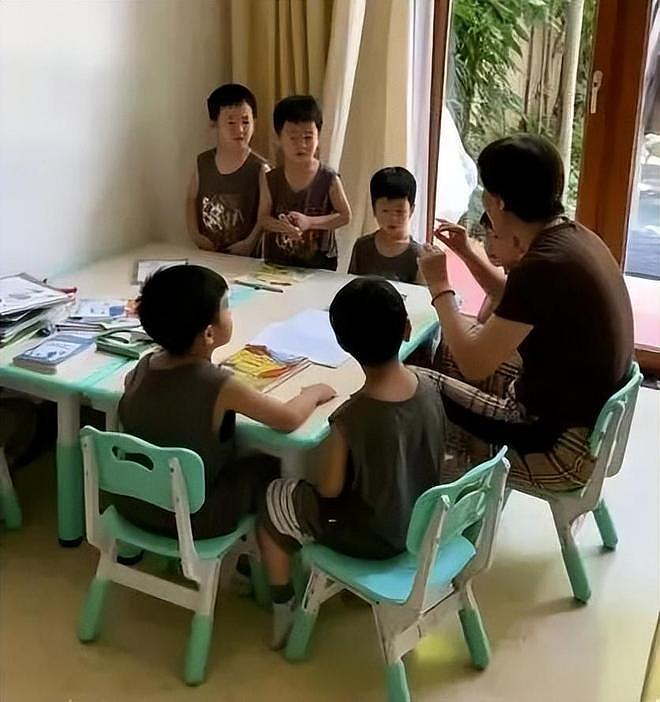 48岁喜得七胞胎,全职奶爸一拖七走红,身份远不止矿业老板 - 9