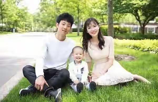 叛逆女学霸鲁林希17岁拒保送清华,大二在美国未婚生子,后来怎样 - 1