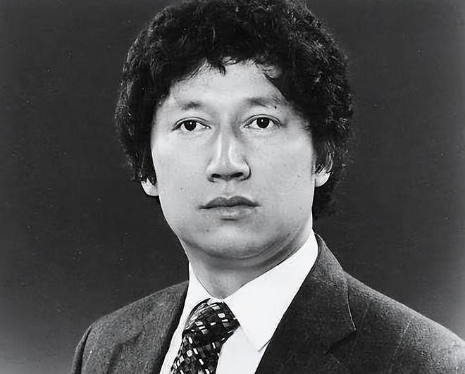 第一软饭男李春平:伺候美国老太10年,继承数亿财产,后来如何? - 9