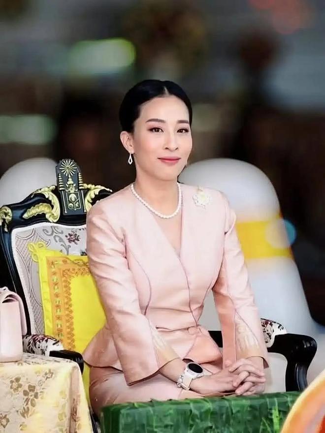 连传噩耗!不到72小时,4位名人相继离世,65岁的她经历太过坎坷 - 22