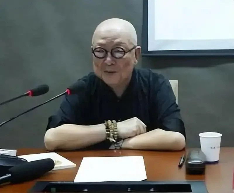 小行星被命名为“徐熙媛”引热议! 星空荣誉能否承载娱乐流量?(组图) - 13