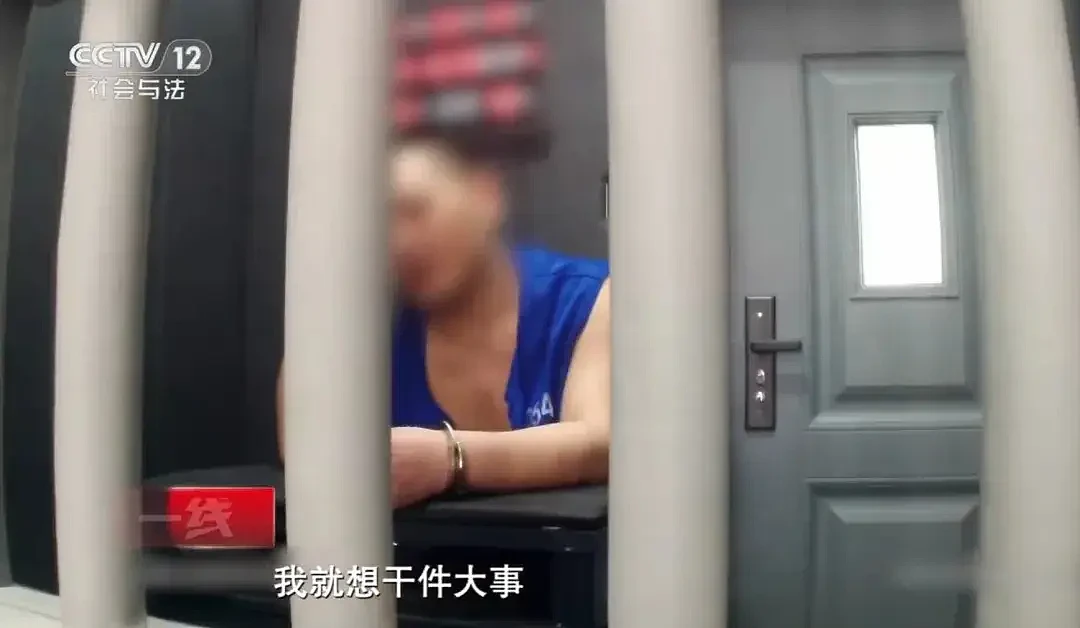 “学霸”印数百万假钞,大部分能通过验钞机!(组图) - 1