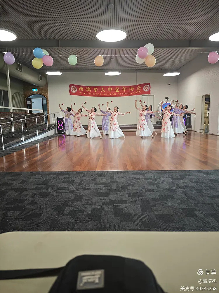 欢腾的五湖四海（组图） - 14
