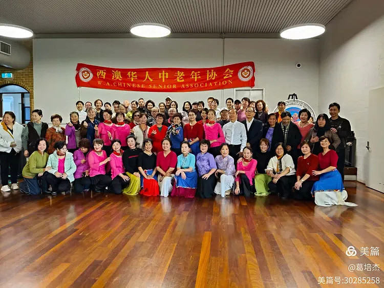 欢腾的五湖四海（组图） - 1