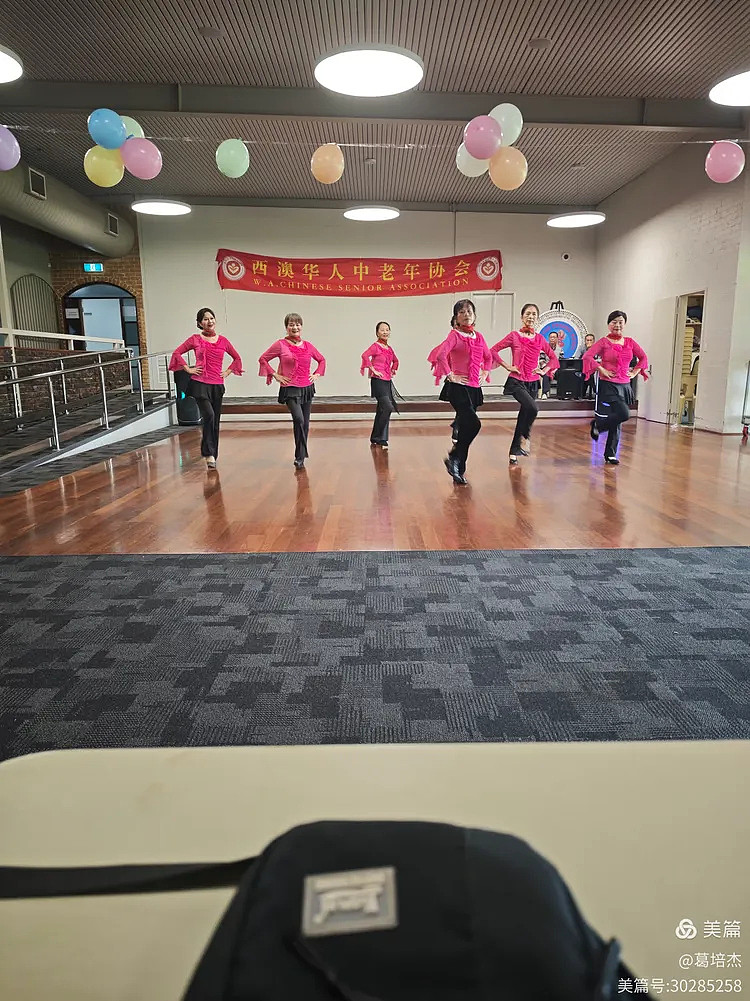 欢腾的五湖四海（组图） - 18