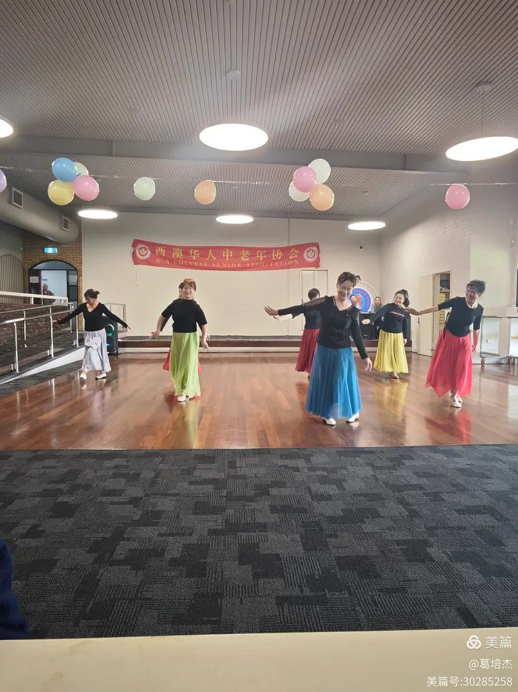 欢腾的五湖四海（组图） - 12