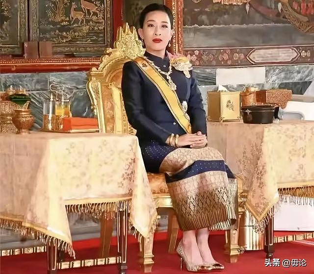 泰国长公主离世,死因曝光太心疼,73岁泰王长跪灵前不起,哭肿双眼(组图) - 8