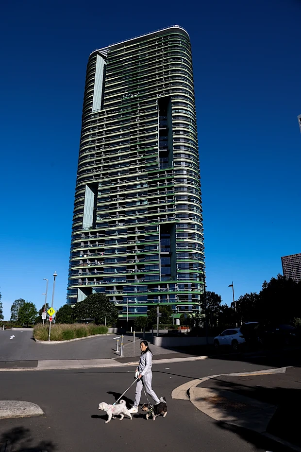 悉尼Opal Tower修理费超$5000万!公寓价值暴跌12%,仅1业主转售盈利$5000(组图) - 1