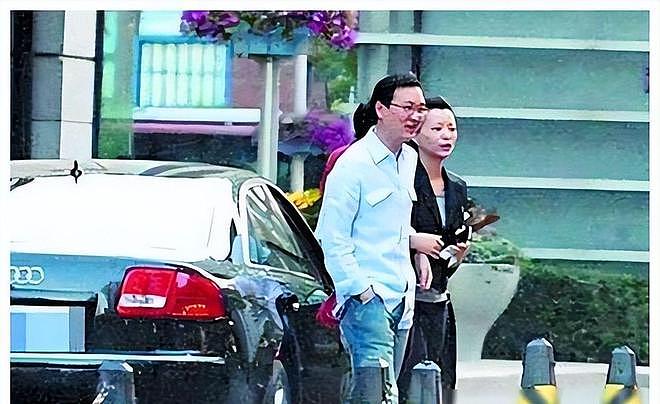 金子终会发光?为丈夫回归家庭的董卿近况曝光,父亲坦言如今处境(组图) - 15