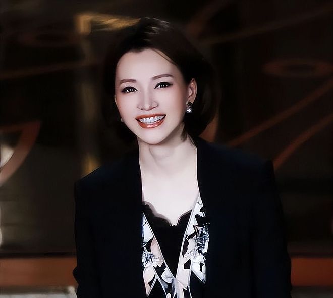 金子终会发光?为丈夫回归家庭的董卿近况曝光,父亲坦言如今处境(组图) - 18