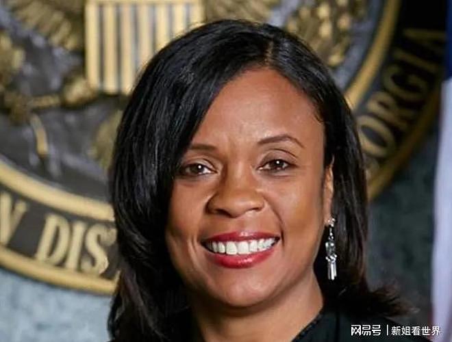 美国女法官法院内跟法警发生关系,声音过大助手不适,道歉无诚意 - 4
