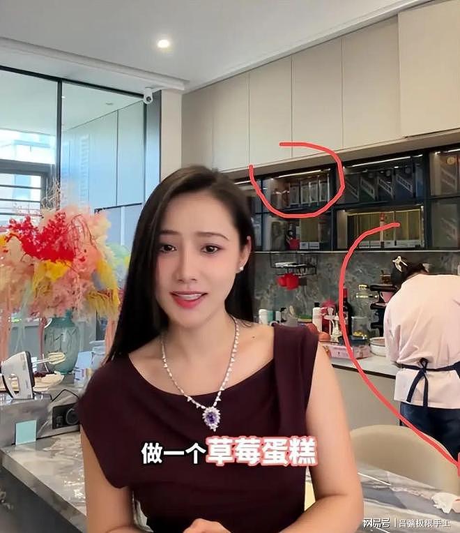 网红表妹李KK破产,未婚生女掉粉百万转行卖小吃 - 7