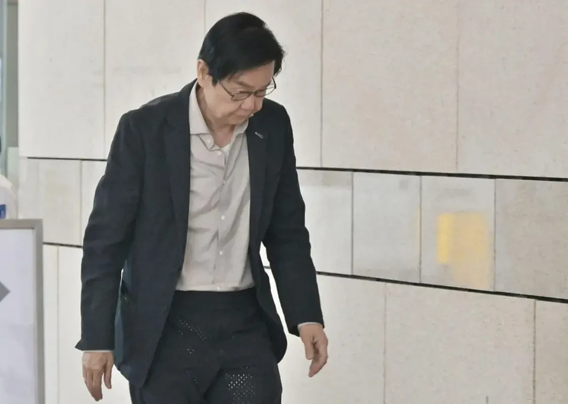 80岁演员黄百鸣，今日入狱服刑...（图） - 1