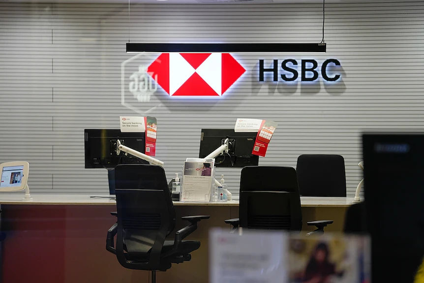 因一条短信，澳华女损失近$5万！汇丰银行“冒充诈骗”案今日开庭，或面临数亿重罚 - 4