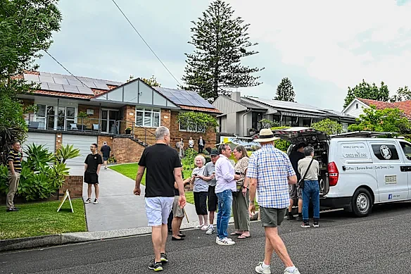 澳洲房市降温！富人区房价降价抛售，幅度高达10.5%，有人趁机“捡漏”（组图） - 1