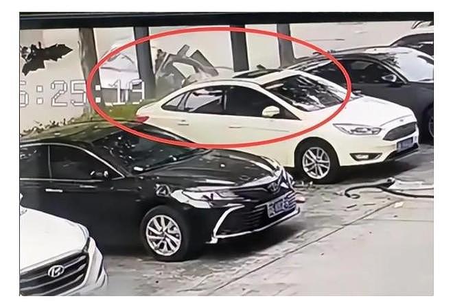 江苏环卫夫妻被撞双双身亡！目击者单方口述惹误会？真相让人咂舌 - 5