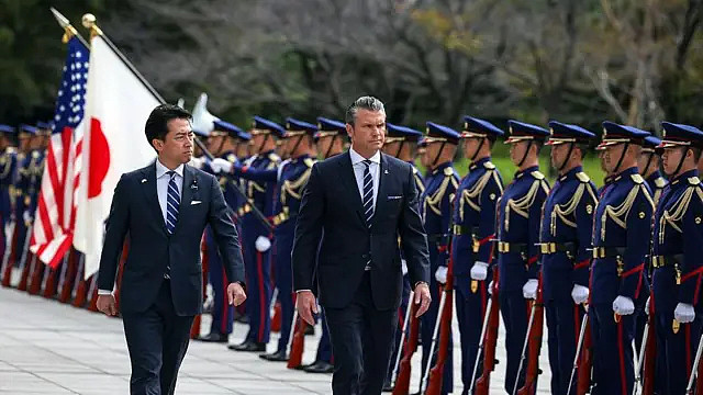小泉进次郎接受BBC专访:日本加强防卫“对防止战争至关重要”(组图) - 5