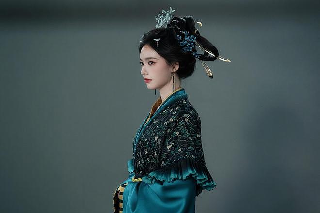 笑不活了！你知道《归鸾》主演张家玮、费霞是谁吗？（组图） - 9