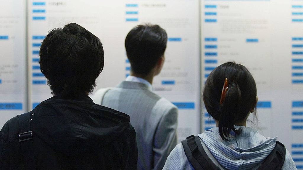 韩国年轻人流行当“全职子女”,帮做家务当成上班(组图) - 1