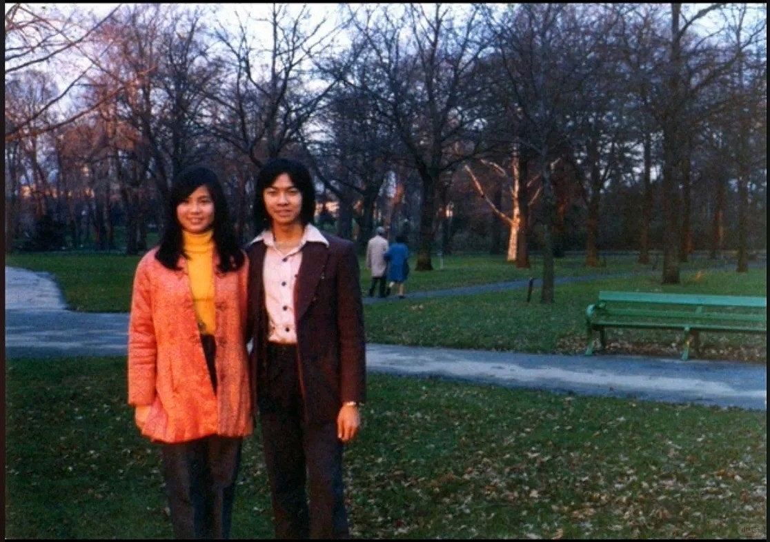 翁美玲与香港初恋男友绝密合照曝光,前度如今变挺肚大叔笑容亲切(组图) - 8