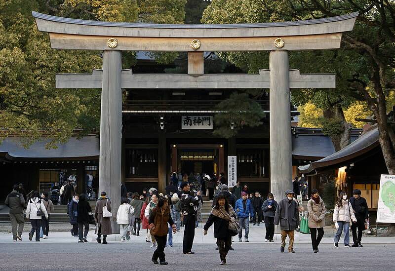中国人狂赴日收购寺庙、神社,日本YTR揭密:民众不应置身事外(组图) - 1