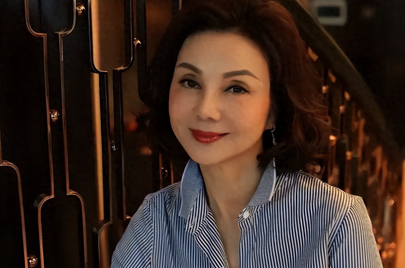 香港母子给美国名校捐30亿!家族在中国年收租百亿?(组图) - 1