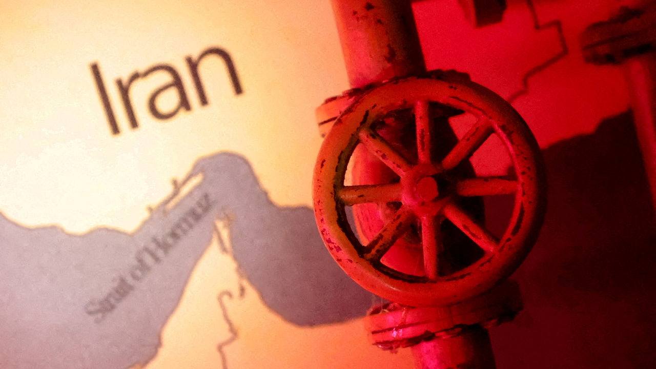 伊朗军方：美国以色列涉违反停火协议，霍尔木兹海峡关闭（组图） - 1
