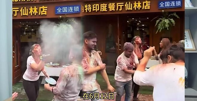 印度人南京街头制造闹剧,多国收紧签证,南京:规则面前不姑息!(组图) - 12