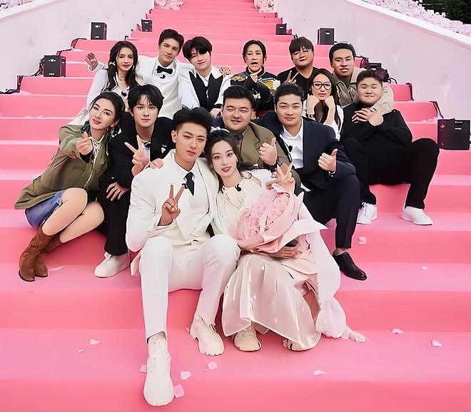 曝徐艺洋已生子!孩子已3岁,在美国出生,黄子韬将人设不保(组图) - 7
