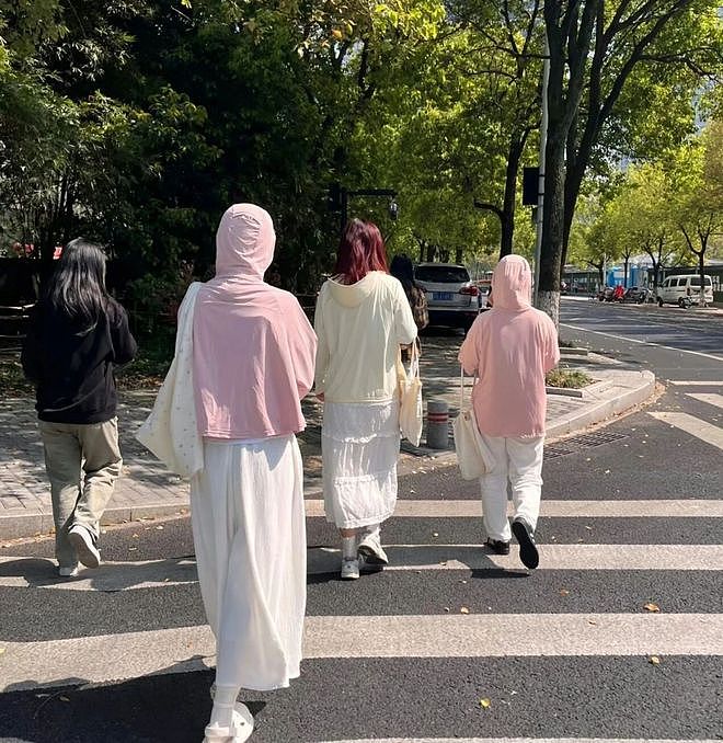 都是智商税？被官媒揭穿的“防晒衣”，狂赚中国女人500亿（组图） - 5