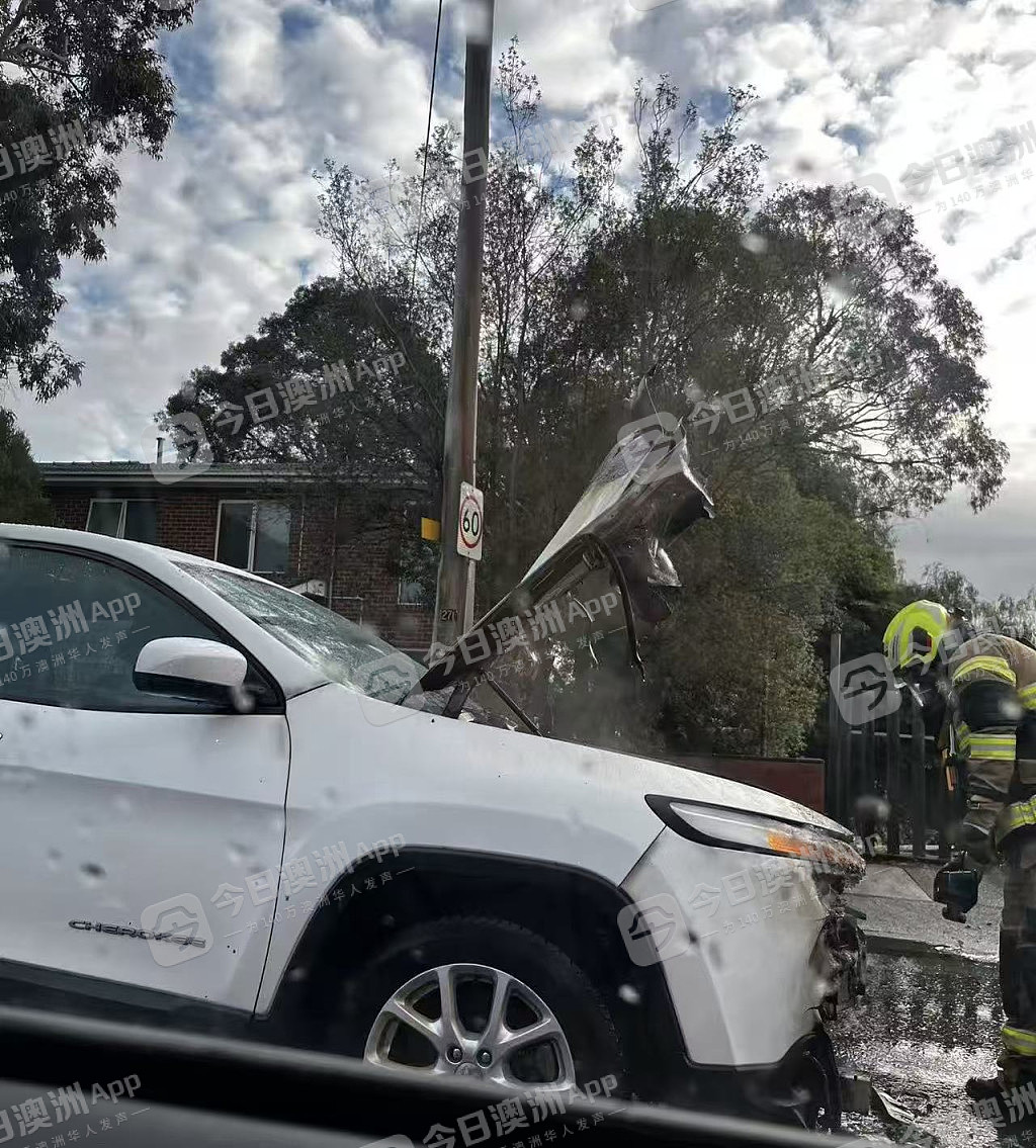 “好怕会爆炸！”Burwood惊见Jeep当街自燃，华人宝妈目睹火势熊熊！司机或为亚裔，伤情不明（组图） - 3
