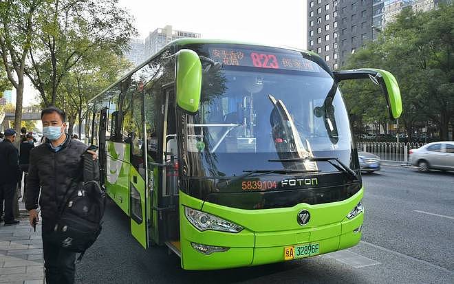 客流暴跌59%，一年亏损2000亿！昔日城市出行主力正“断臂求生” - 8