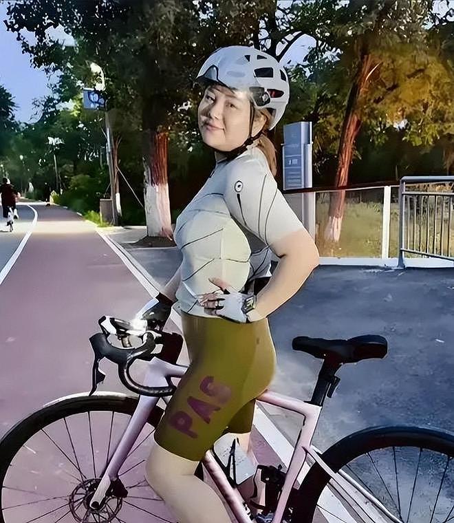 杨天真贾玲双双复胖上热搜!一个因伤一个为活,回应态度出奇一致(组图) - 5