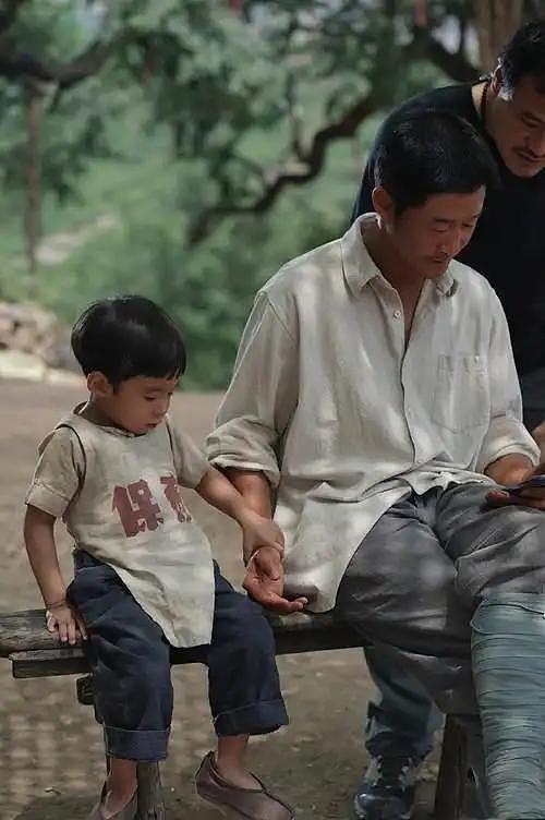 吴京大儿子叫吴所谓,以为够随便了,听到他二儿子名字彻底服了(组图) - 17