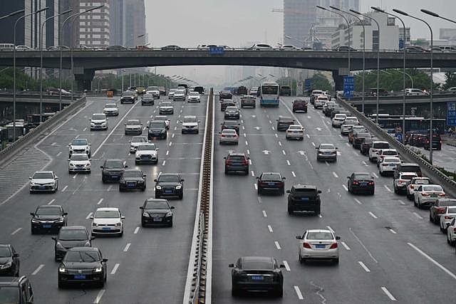 补贴退场,中国电动车热潮如何酿成万亿财政黑洞?(图) - 1