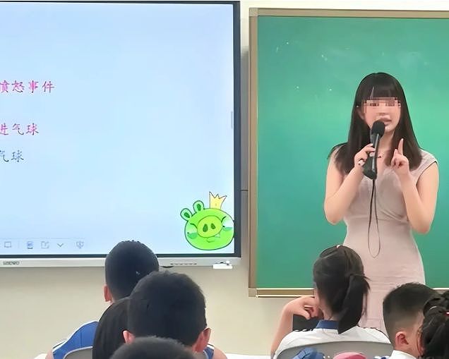 女老师穿“日系连衣裙”，家长们坐不住了：天气再热也不能这么穿（组图） - 2
