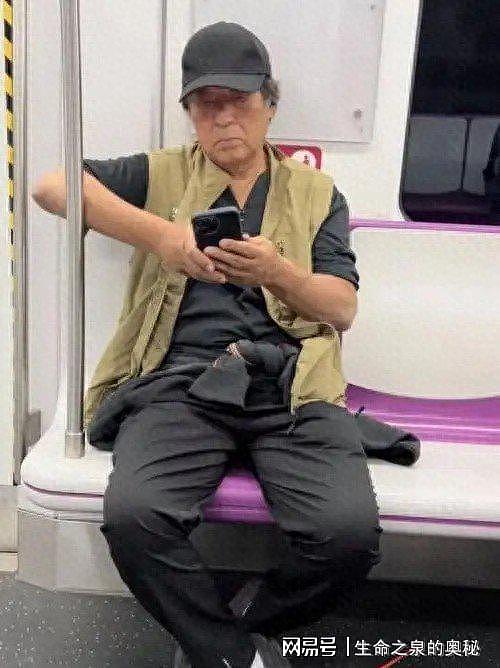 万万没想到,折腾半生倾家荡产的牛群,被美国毕业的儿子这样对待 - 1